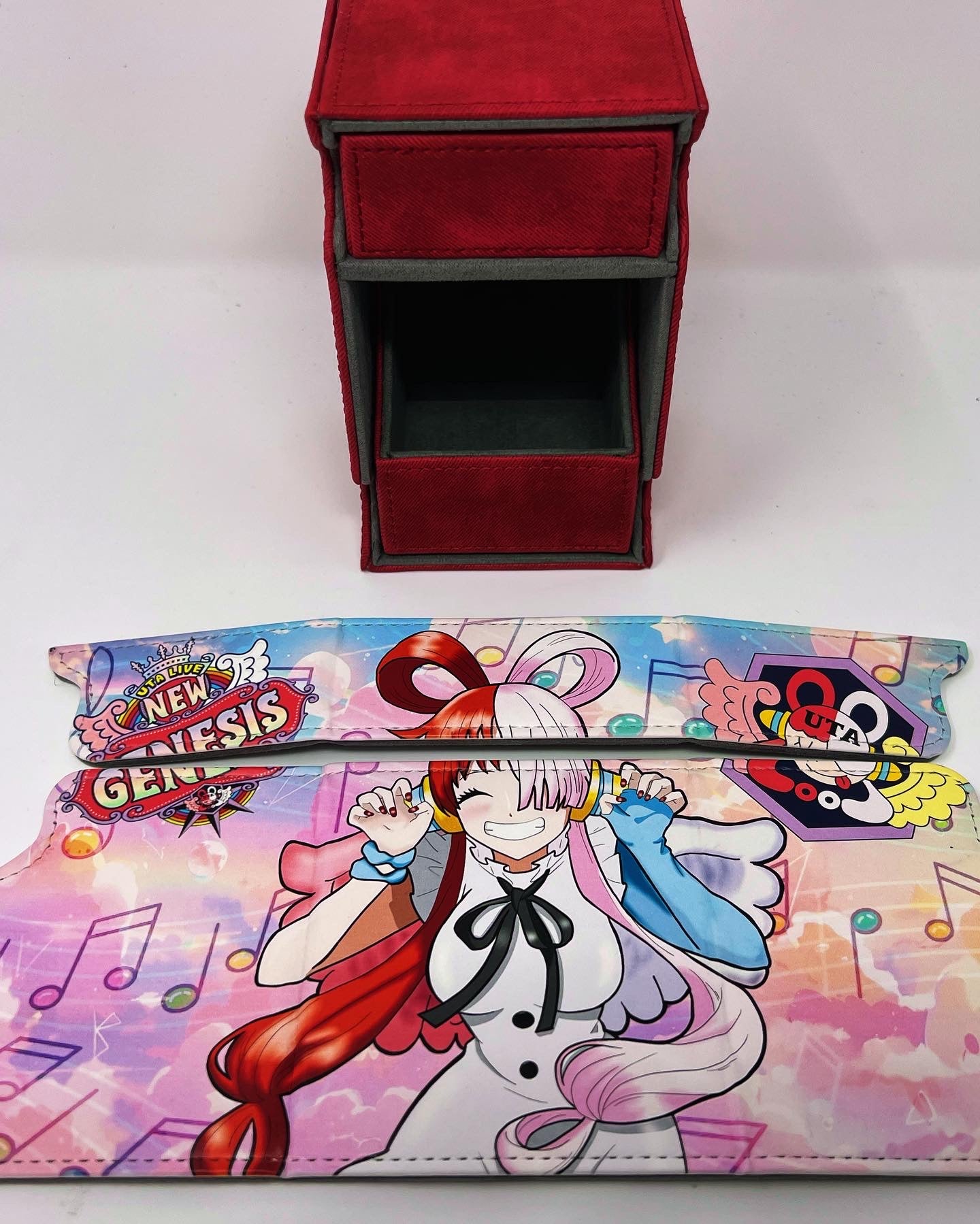 Uta Deluxe Deck Box - Red Deck Box Uta Deluxe Deck Box - Red Deck Box